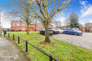 Photo 16- click for photo gallery